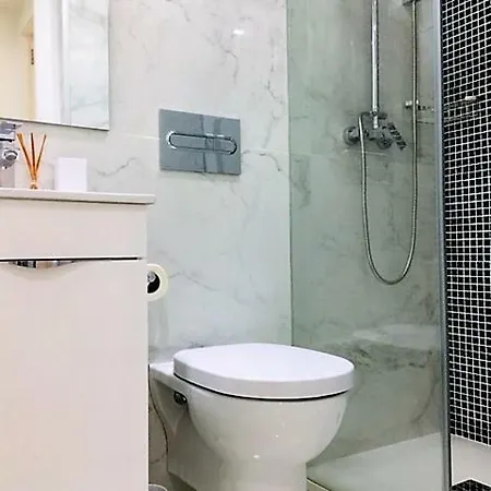 Lisbon, Alfama Fado Studio Apartment Lisbon